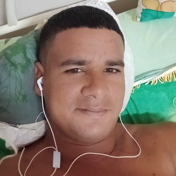 Fotografía 1 de 2 de Yunior Medina Ruffin