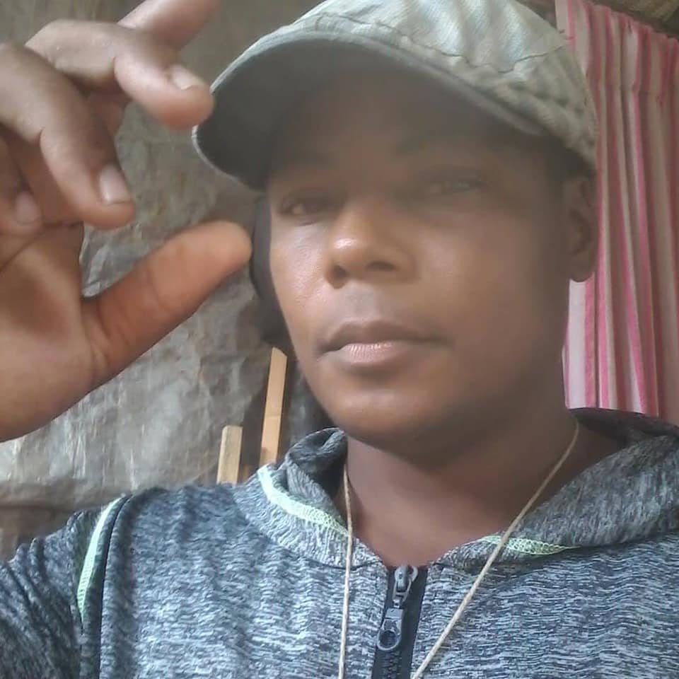 Fotografía 1 de 3 de Dixán Gaínza Moré